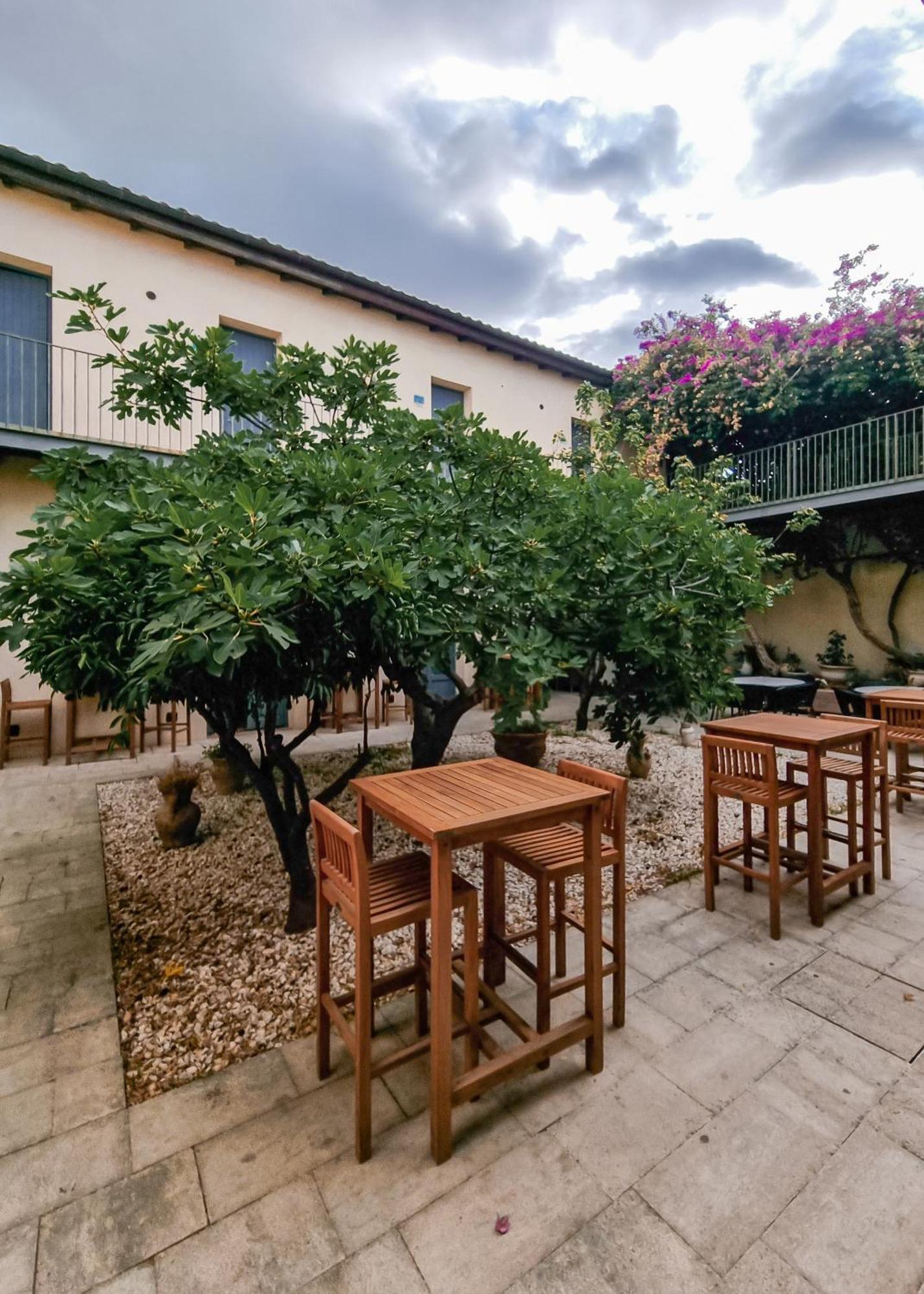 Bed and Breakfast Maharìa Bed&Wine Menfi Exterior foto